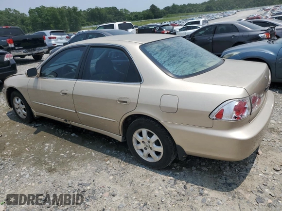 2000 Honda Accord SE with VIN 1HGCG5673YA077673, listed as a Copart auction lot 57555835 with 215,975 mi miles and Non repairable. Bid and sale history available at DreamBid. Image 2.