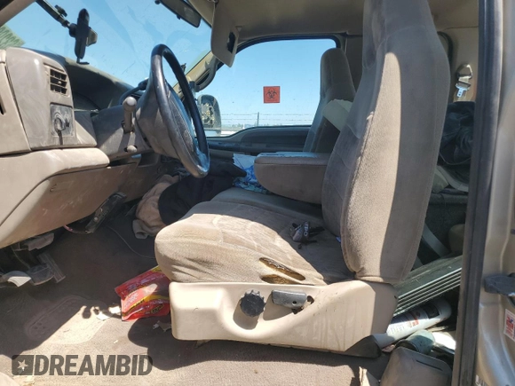 2000 Ford F-250 XL with VIN 1FTNX21S6YED26896, listed as a Copart auction lot 78841974 with 206,840 mi miles and Salvage title. Bid and sale history available at DreamBid. Image 7.