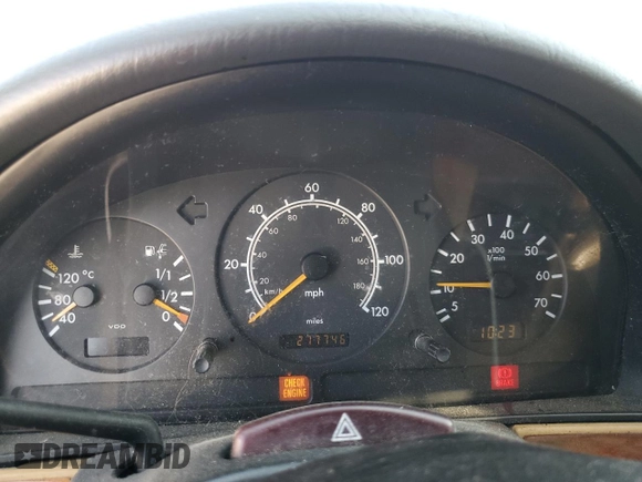 1998 Mercedes-Benz M-Class with VIN 4JGAB54E5WA051123, listed as a Copart auction lot 68814564 with 277,746 mi miles and Clean Title. Bid and sale history available at carsss.com. Image 9.