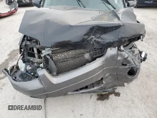 2005 Ford Escape XLT with VIN 1FMYU931X5KD14729, listed as a Copart auction lot 71127464 with 0 mi miles and Salvage Title. Bid and sale history available at carsss.com. Image 12.