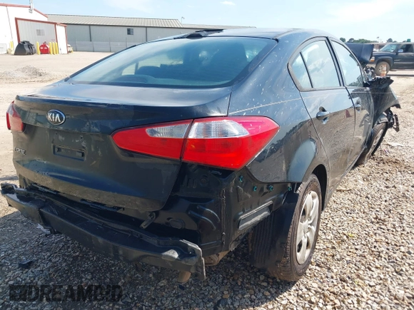2016 Kia Forte LX z VIN KNAFK4A6XG5589017, wystawiony jako IAAI lot #42318764 z przebiegiem Nie podano mil oraz . Historia ofert i sprzedaży dostępna na DreamBid. Obrazek 4.