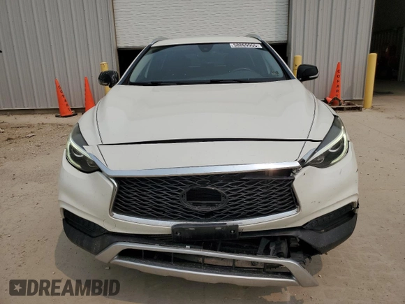 2017 Infiniti QX30 Premium with VIN SJKCH5CR1HA035131, listed as a Copart auction lot 58869955 with 75,983 mi miles and Clean title. Bid and sale history available at DreamBid. Image 5.