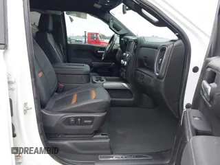 2021 GMC Sierra 1500 AT4 with VIN 1GTP9EEL1MZ425426, listed as a IAAI auction lot 41545890 with 51,298 mi miles. Bid and sale history available at carsss.com. Image 5.