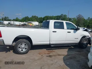 2022 Ram 2500 Tradesman with VIN 3C6UR4HJ2NG208791, listed as a IAAI auction lot 42428957 with 70,960 mi miles and . Bid and sale history available at DreamBid. Image 13.