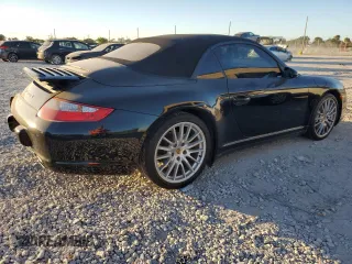 2006 Porsche 911 Carrera with VIN WP0CA29926S757583, listed as a Copart auction lot 81954824 with 58,645 mi miles and Salvage Title. Bid and sale history available at DreamBid. Image 3.