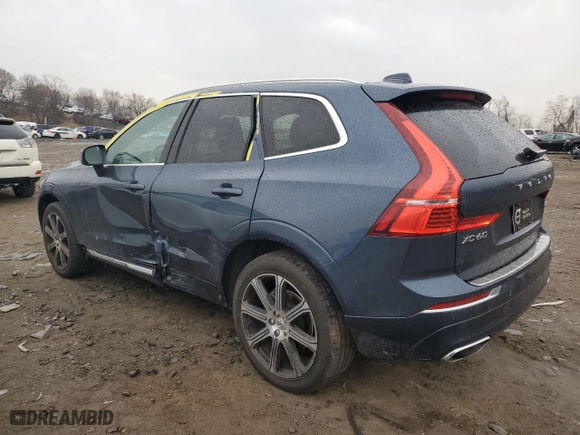 2021 Volvo XC60 Inscription with VIN YV4102RL1M1886615, listed as a Copart auction lot 46602505 with 35,260 mi miles and Salvage Title. Bid and sale history available at carsss.com. Image 2.