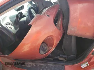 2008 Mitsubishi Eclipse GS z VIN 4A3AK24F78E041679, wystawiony jako Copart lot #57318925 z przebiegiem 205 719 mil mil oraz Szkoda całkowita • Salvage title. Historia ofert i sprzedaży dostępna na DreamBid. Obrazek 7.