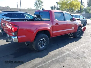2020 Toyota Tacoma SR5 with VIN 3TMAZ5CN5LM139511, listed as a IAAI auction lot 42379892 with 114,204 mi miles and . Bid and sale history available at DreamBid. Image 4.