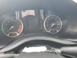 2021 Jeep Renegade Upland z VIN ZACNJDAB7MPN21479, wystawiony jako Copart lot #61556953 z przebiegiem Nie podano mil oraz Czysty tytuł • Clean title. Historia ofert i sprzedaży dostępna na DreamBid. Obrazek 9.