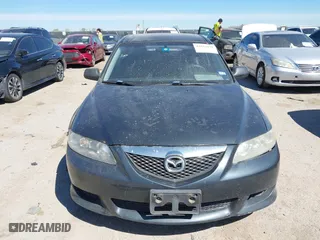 2004 Mazda Mazda6 s with VIN 1YVFP80D645N16762, listed as a IAAI auction lot 41854938 with 186,760 mi miles. Bid and sale history available at carsss.com. Image 12.