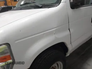 2014 Ford Econoline Passenger XL с VIN 1FBNE3BL2EDA82334, выставлен на аукционе IAAI как лот 42314725 с пробегом 86 887 миль миль и . История ставок и продаж доступна на DreamBid. Изображение 6.