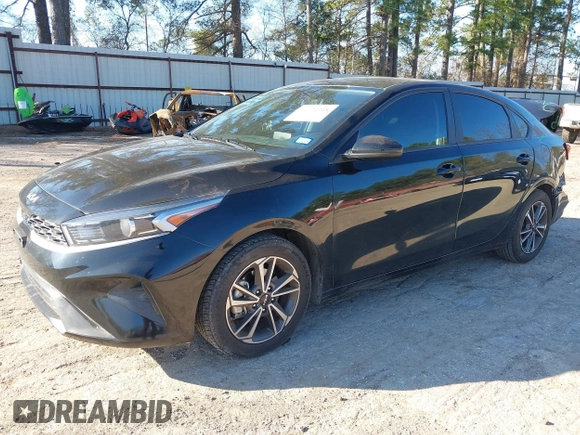 2023 Kia Forte LXS with VIN 3KPF24AD8PE653786, listed as a IAAI auction lot 41724948 with 27,598 mi miles and . Bid and sale history available at DreamBid. Image 18.