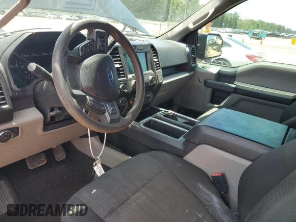 2020 Ford F-150 XL z VIN 1FTEW1E44LKE55335, wystawiony jako Copart lot #66852825 z przebiegiem 118 019 mil mil oraz Szkoda całkowita • Salvage title. Historia ofert i sprzedaży dostępna na DreamBid. Obrazek 9.