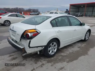 2009 Nissan Altima S z VIN 1N4AL21E99N499145, wystawiony jako IAAI lot #41689648 z przebiegiem 171 573 mil mil oraz . Historia ofert i sprzedaży dostępna na DreamBid. Obrazek 4.
