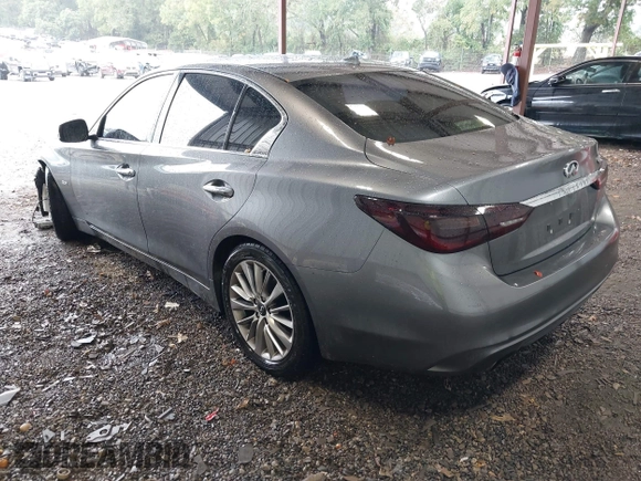 2019 Infiniti Q50 3.0t Signature Edition with VIN JN1EV7APXKM519048, listed as a IAAI auction lot 40445241 with 99,705 mi miles. Bid and sale history available at carsss.com. Image 3.
