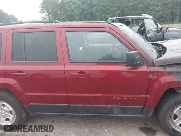 2014 Jeep Patriot Sport with VIN 1C4NJPBA2ED844817, listed as a IAAI auction lot 42315245 with Not provided miles and . Bid and sale history available at DreamBid. Image 14.