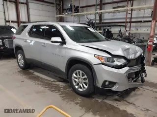 2020 Chevrolet Traverse LT Cloth with VIN 1GNEVGKWXLJ251423, listed as a IAAI auction lot 41650180 with 28,815 mi miles. Bid and sale history available at carsss.com. Image 1.