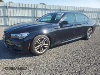 2018 BMW 7 Series 740e xDrive iPerformance with VIN WBA7J2C52JG938439, listed as a Copart auction lot 69452044 with 38,451 mi miles and Salvage Title. Bid and sale history available at carsss.com. Image 1.