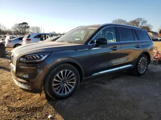 2020 Lincoln Aviator Reserve z VIN 5LM5J7WC0LGL18623, wystawiony jako Copart lot #46533755 z przebiegiem 39 607 mil mil oraz Szkoda całkowita • Salvage title. Historia ofert i sprzedaży dostępna na DreamBid. Obrazek 1.