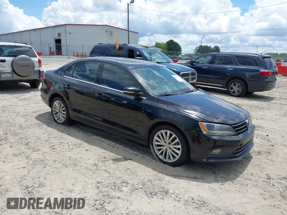 2015 Volkswagen Jetta SE with VIN 3VWD07AJ7FM313101, listed as a IAAI auction lot 42524898 with 207,725 mi miles and . Bid and sale history available at DreamBid. Image 1.