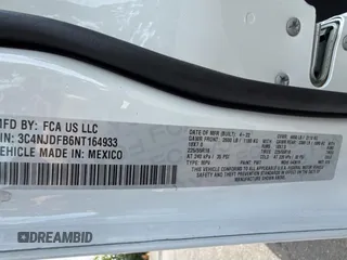 2022 Jeep Compass Latitude Lux with VIN 3C4NJDFB6NT164933, listed as a Copart auction lot 62031695 with 55,397 mi miles and Salvage title. Bid and sale history available at DreamBid. Image 10.