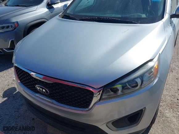 2016 Kia Sorento LX with VIN 5XYPG4A34GG167654, listed as a IAAI auction lot 41972462 with 141,993 mi miles. Bid and sale history available at carsss.com. Image 12.