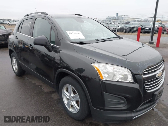 2015 Chevrolet Trax LT with VIN KL7CJLSBXFB057679, listed as a IAAI auction lot 41716489 with 97,468 mi miles. Bid and sale history available at carsss.com. Image 1.