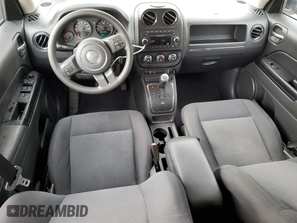 2012 Jeep Patriot Sport with VIN 1C4NJPBB5CD567392, listed as a Copart auction lot 53675585 with 113,515 mi miles and Salvage Title. Bid and sale history available at DreamBid. Image 8.