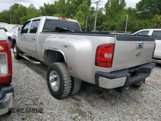 2008 Chevrolet Silverado 3500HD DRW LTZ with VIN 1GCJK33608F165622, listed as a Copart auction lot 68082424 with 0 mi miles and Salvage Title. Bid and sale history available at carsss.com. Image 2.