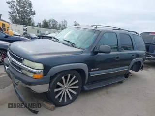2003 Chevrolet Tahoe LS with VIN 1GNEC13T73R297770, listed as a IAAI auction lot 42071895 with 215,848 mi miles. Bid and sale history available at carsss.com. Image 15.