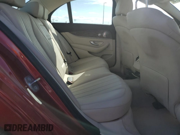 2017 Mercedes-Benz E 300 Luxury z VIN WDDZF4JB6HA070370, wystawiony jako Copart lot #58435175 z przebiegiem 52 034 mil mil oraz Szkoda całkowita • Salvage title. Historia ofert i sprzedaży dostępna na DreamBid. Obrazek 10.