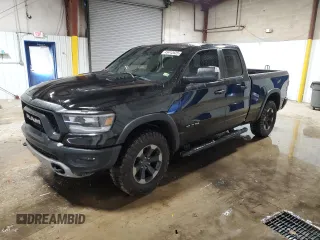 2019 Ram 1500 Rebel z VIN 1C6SRFET2KN546915, wystawiony jako Copart lot #45412625 z przebiegiem 93 801 mil mil oraz Szkoda całkowita • Salvage title. Historia ofert i sprzedaży dostępna na DreamBid. Obrazek 1.