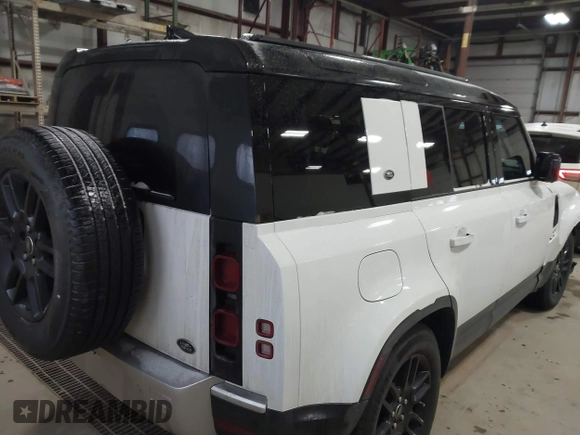 2020 Land Rover Defender SE with VIN SALEPEEU6L2010608, listed as a IAAI auction lot 41541187 with 49,733 mi miles and . Bid and sale history available at DreamBid. Image 4.