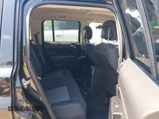 2015 Jeep Patriot High Altitude with VIN 1C4NJRFB1FD207191, listed as a IAAI auction lot 42199387 with 134,354 mi miles and . Bid and sale history available at DreamBid. Image 8.