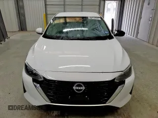 2024 Nissan Sentra SV z VIN 3N1AB8CV3RY338597, wystawiony jako Copart lot #57588955 z przebiegiem 27 910 mil mil oraz Szkoda całkowita • Salvage title. Historia ofert i sprzedaży dostępna na DreamBid. Obrazek 5.