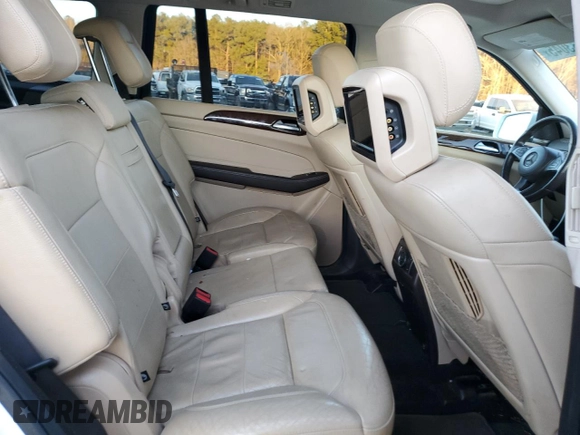 2018 Mercedes-Benz GLS 450 z VIN 4JGDF6EE5JB015831, wystawiony jako Copart lot #42233045 z przebiegiem 118 906 mil mil oraz Szkoda całkowita • Salvage title. Historia ofert i sprzedaży dostępna na DreamBid. Obrazek 11.