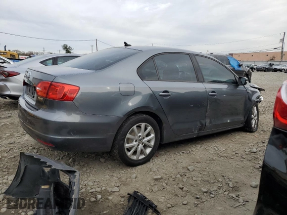 2011 Volkswagen Jetta Sedan SE PZEV with VIN 3VWDZ7AJ2BM350492, listed as a Copart auction lot 80047204 with 109,171 mi miles and Salvage Title. Bid and sale history available at carsss.com. Image 3.