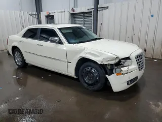 2010 Chrysler 300 Touring with VIN 2C3CK5CV9AH146104, listed as a Copart auction lot 47962535 with 152,864 mi miles and Salvage Title. Bid and sale history available at carsss.com. Image 4.
