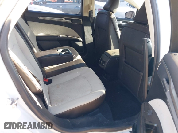 2020 Ford Fusion SE with VIN 3FA6P0HD2LR230033, listed as a IAAI auction lot 41815896 with 78,627 mi miles. Bid and sale history available at carsss.com. Image 8.
