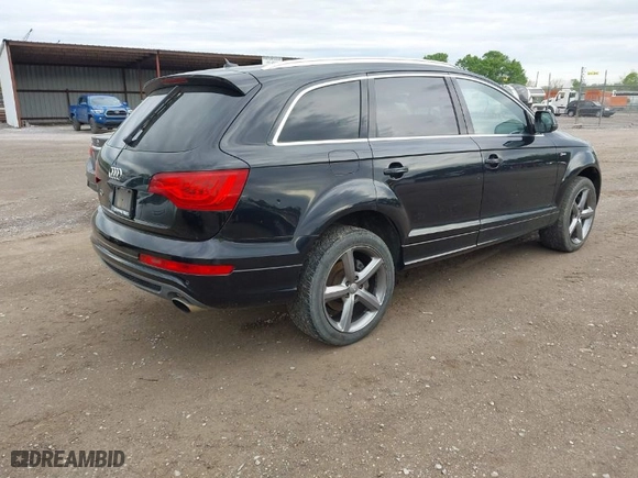 2012 Audi Q7 3.0T S line with VIN WA1DGAFEXCD003968, listed as a IAAI auction lot 42045370 with 145,365 mi miles. Bid and sale history available at carsss.com. Image 4.
