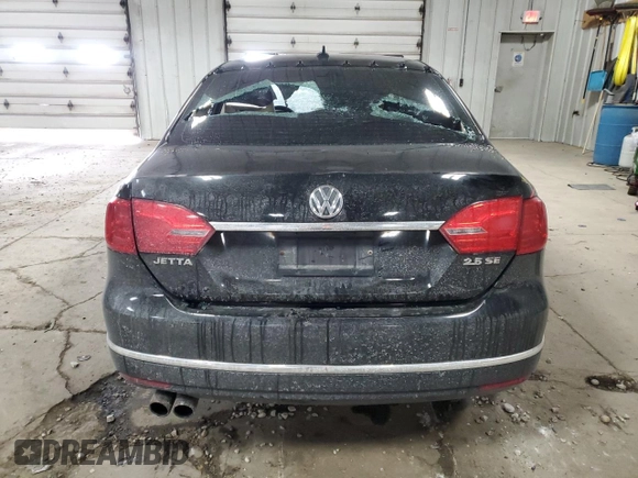 2011 Volkswagen Jetta Sedan SE with VIN 3VWDX7AJ1BM029372, listed as a Copart auction lot 42240005 with 0 mi miles and Non Repairable. Bid and sale history available at carsss.com. Image 6.