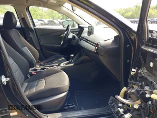 2016 Mazda CX-3 Touring z VIN JM1DKBC75G0114621, wystawiony jako IAAI lot #42389111 z przebiegiem 161 503 mil mil oraz . Historia ofert i sprzedaży dostępna na DreamBid. Obrazek 5.
