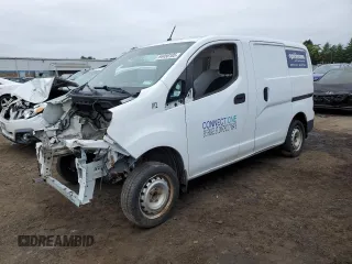 2015 Nissan NV200 SV z VIN 3N6CM0KN3FK731112, wystawiony jako Copart lot #64456105 z przebiegiem Nie podano mil oraz Czysty tytuł • Clean title. Historia ofert i sprzedaży dostępna na DreamBid. Obrazek 1.