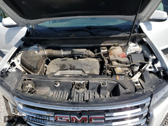 2020 GMC Acadia SLE z VIN 1GKKNKLA1LZ174366, wystawiony jako Copart lot #51362935 z przebiegiem 121 957 mil mil oraz Szkoda całkowita • Salvage title. Historia ofert i sprzedaży dostępna na DreamBid. Obrazek 13.