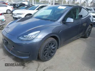 2022 Tesla Model Y Long Range z VIN 7SAYGDEE6NF364994, wystawiony jako IAAI lot #42322587 z przebiegiem 41 572 mil mil oraz . Historia ofert i sprzedaży dostępna na DreamBid. Obrazek 21.