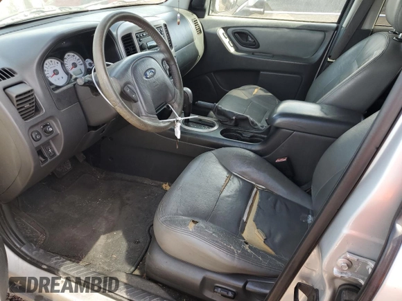 2006 Ford Escape XLT with VIN 1FMCU03116KA11863, listed as a Copart auction lot 81226094 with 186,044 mi miles and Clean Title. Bid and sale history available at DreamBid. Image 7.