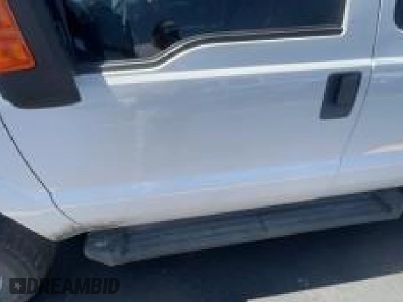 2016 Ford F-250 XLT with VIN 1FT7X2B66GEB45015, listed as a IAAI auction lot 42620033 with 190,168 mi miles and . Bid and sale history available at DreamBid. Image 9.