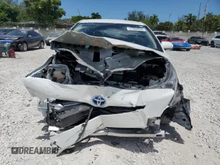 2016 Toyota Prius Two z VIN JTDKBRFU4G3004742, wystawiony jako Copart lot #57834035 z przebiegiem 71 767 mil mil oraz Szkoda całkowita • Salvage title. Historia ofert i sprzedaży dostępna na DreamBid. Obrazek 5.