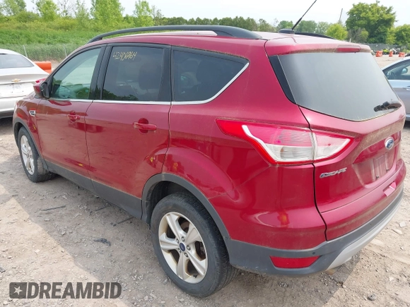 2016 Ford Escape SE z VIN 1FMCU9GX6GUB29495, wystawiony jako IAAI lot #42406964 z przebiegiem 103 892 mil mil oraz . Historia ofert i sprzedaży dostępna na DreamBid. Obrazek 3.