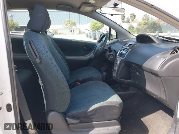 2008 Toyota Yaris with VIN JTDJT923885151383, listed as a IAAI auction lot 42057847 with 272,985 mi miles. Bid and sale history available at carsss.com. Image 5.